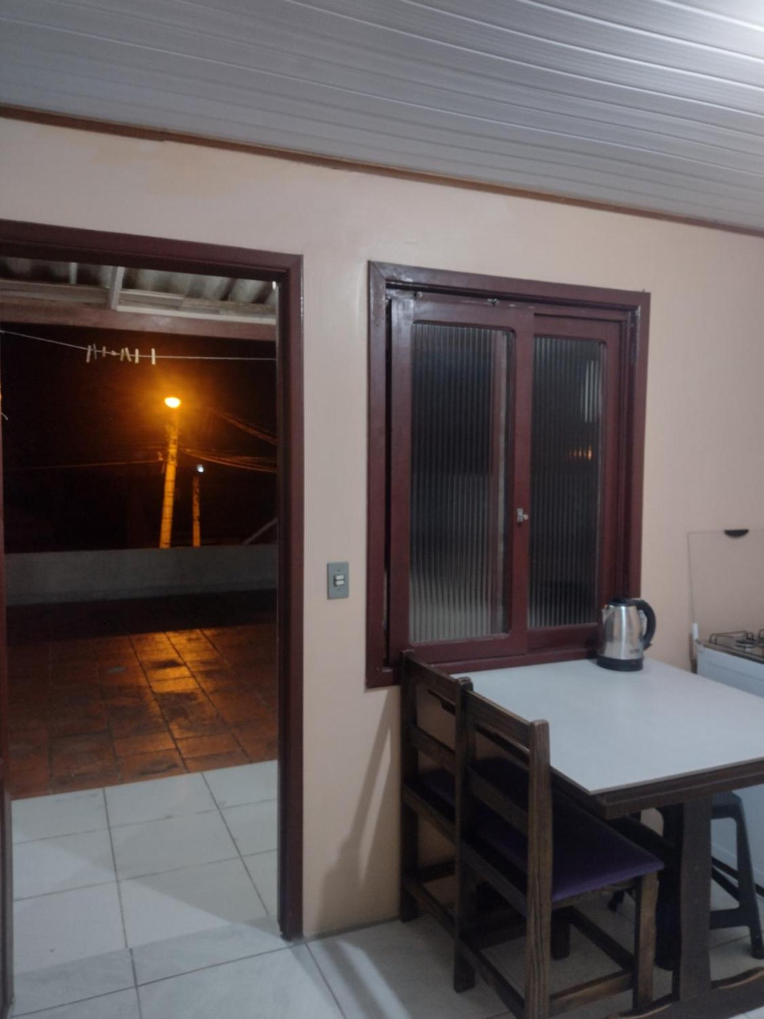 Ferienwohnung Kitnet Tramandaí Zimmer foto